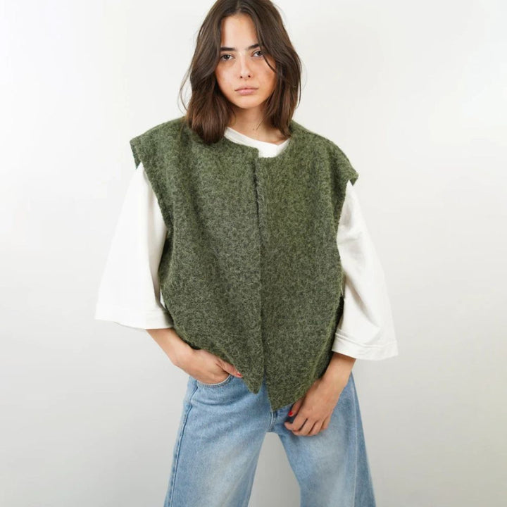 Glorivia™ | Teddy Knit Vest